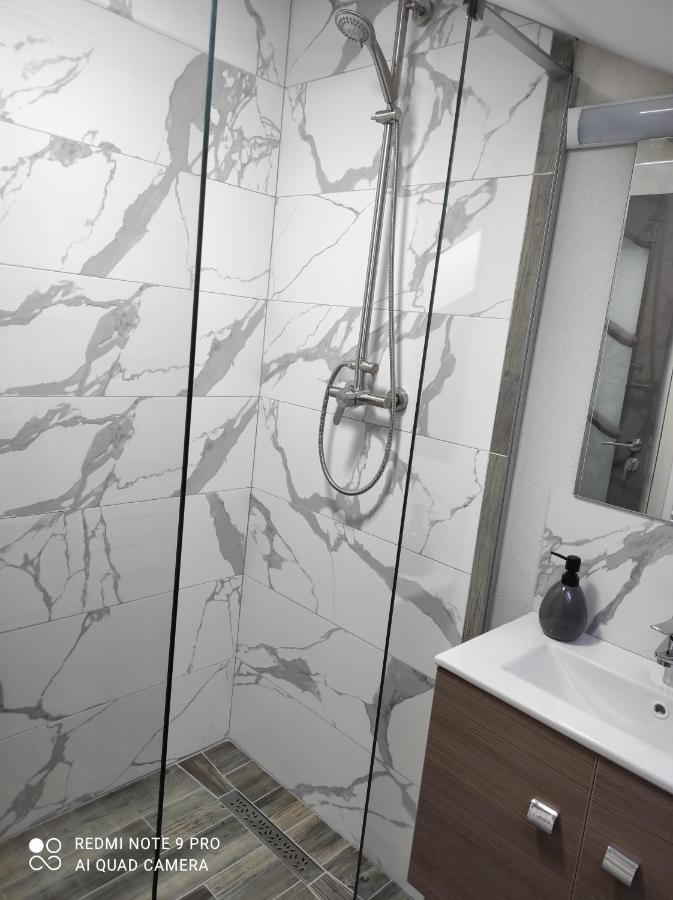 Cozy Loft Apartament Сигіт Екстер'єр фото